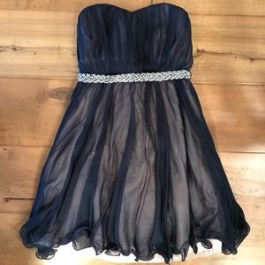 SEQUIN HEARTS STRAPLESS HOMECOMING DRESS